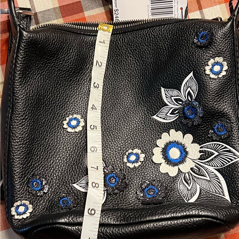 Vera Bradley Black Leather Crossbody with Leather Embellishments NWT - Picture 3 of 12
